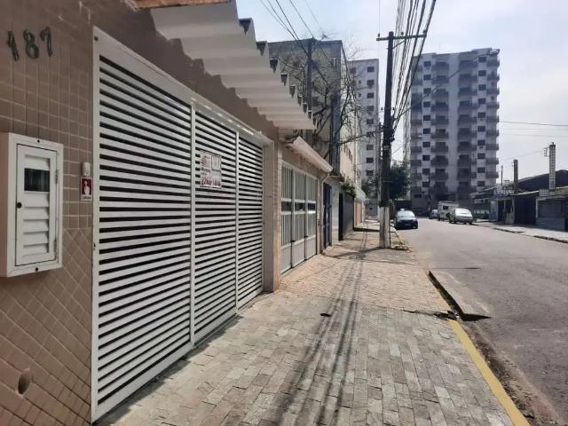 Casa / Sobrado para Locação em Praia Grande/SP Tupi 2 Quartos