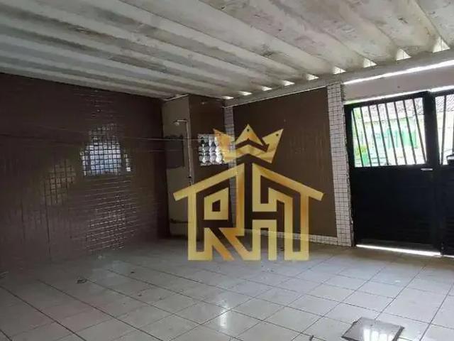 Casa / Sobrado para Locação em Praia Grande/SP Tupi 2 Quartos