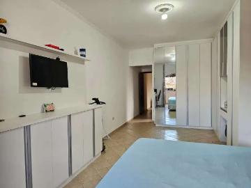 Casa / Sobrado para Locação em Praia Grande/SP Tupi 3 Quartos