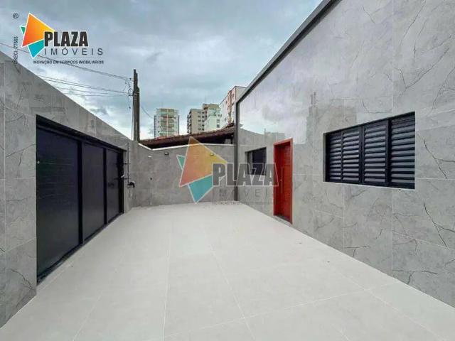 Casa / Sobrado para Locação em Praia Grande/SP Tupi 3 Quartos