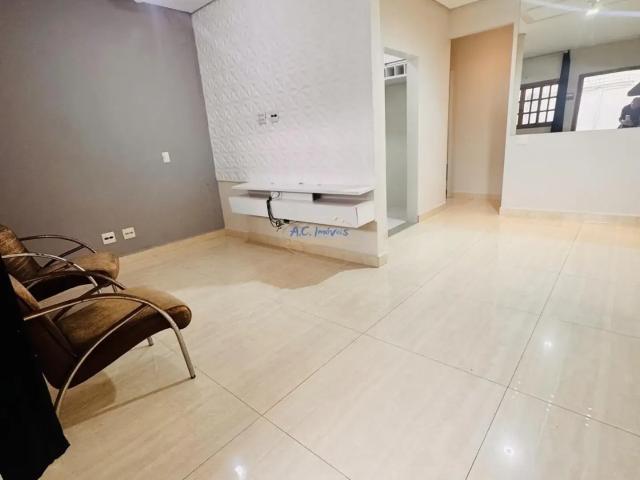 Casa / Sobrado para Locação em Praia Grande/SP Tupi 3 Quartos