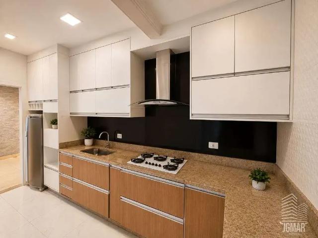 Casa / Sobrado para Locação em Praia Grande/SP Tupi 3 Quartos