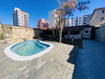 Praça Maria do Carmo da Silva - Garagem