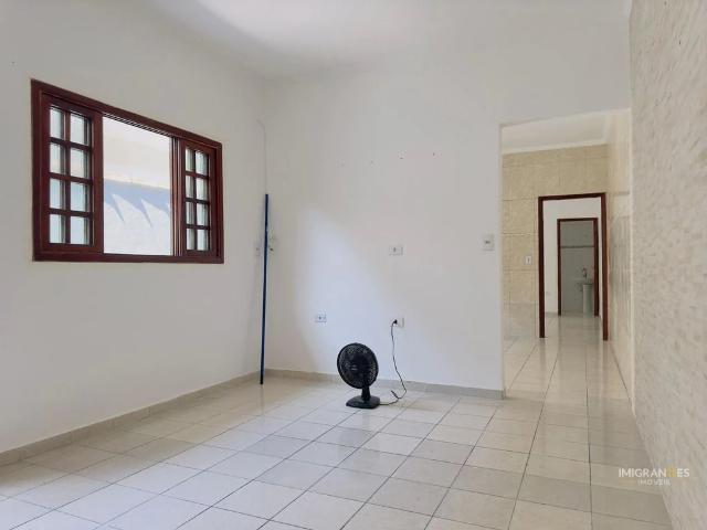 Casa / Sobrado para Locação em Praia Grande/SP Tupiry 2 Quartos
