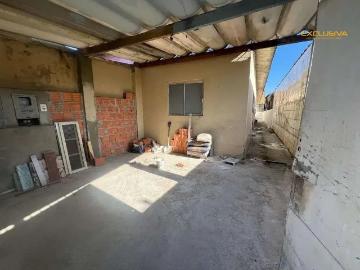Casa / Sobrado para Locação em Praia Grande/SP Vila Antártica 1 Quartos