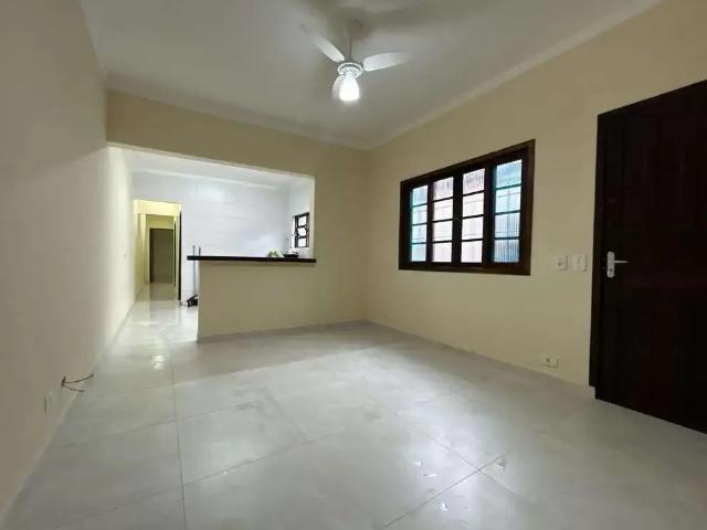 Casa / Sobrado para Locação em Praia Grande/SP Vila Assunção 3 Quartos