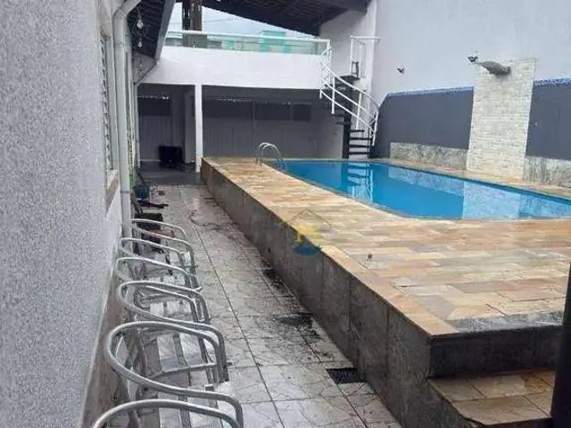 Casa / Sobrado para Locação em Praia Grande/SP Vila Assunção 4 Quartos