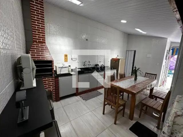 Casa / Sobrado para Locação em Praia Grande/SP Vila Caiçara 2 Quartos