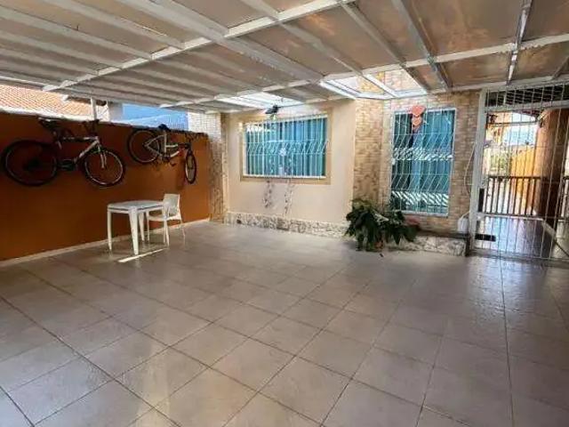 Casa / Sobrado para Locação em Praia Grande/SP Vila Caiçara 3 Quartos