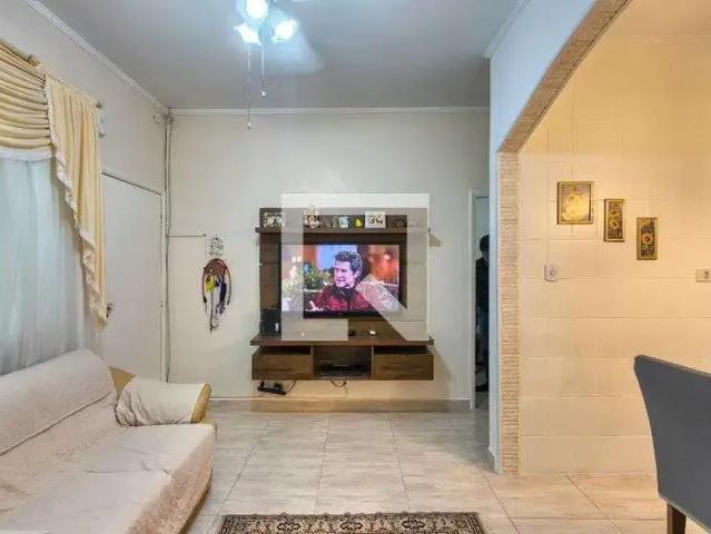 Casa / Sobrado para Locação em Praia Grande/SP Vilamar 1 Quartos