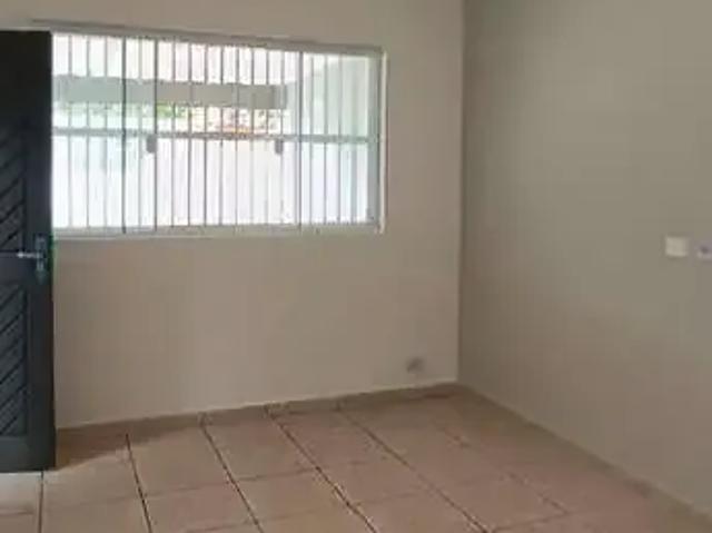 Casa / Sobrado para Locação em Praia Grande/SP Vilamar 2 Quartos