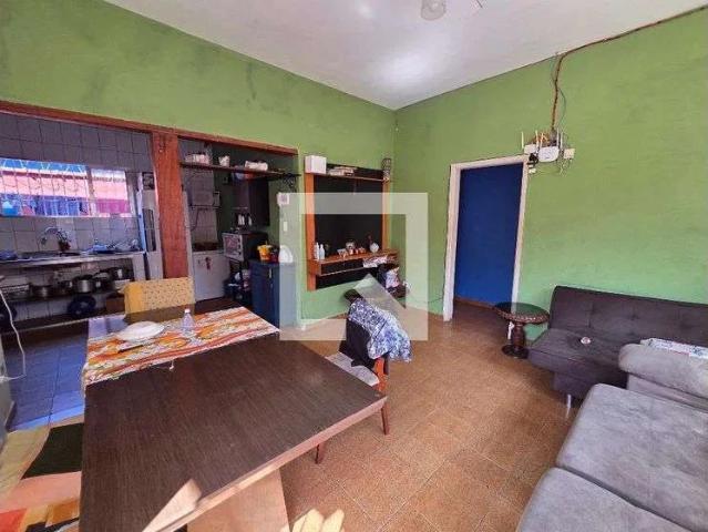Casa / Sobrado para Locação em Praia Grande/SP Vilamar 3 Quartos