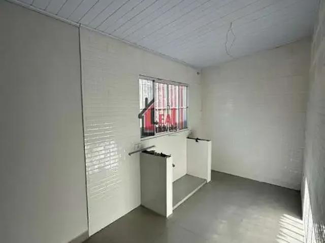 Casa / Sobrado para Locação em Presidente Prudente/SP Jardim Aviação 2 Quartos