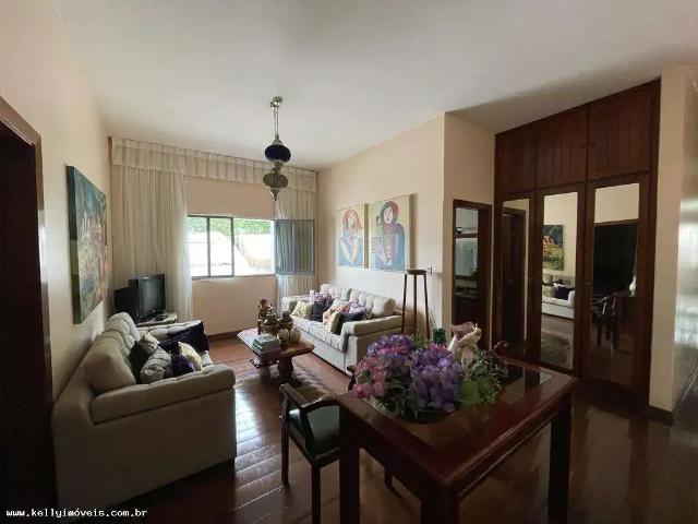 Casa / Sobrado para Locação em Presidente Prudente/SP Jardim Bongiovani 4 Quartos