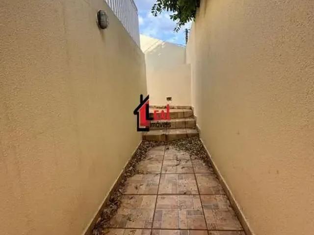 Casa / Sobrado para Locação em Presidente Prudente/SP Parque Residencial São Lucas 3 Quartos