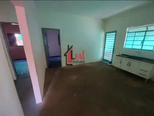 Casa / Sobrado para Locação em Presidente Prudente/SP Vila Brasil 3 Quartos