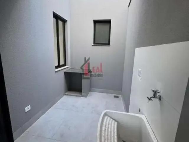 Casa / Sobrado para Locação em Presidente Prudente/SP Vila Maristela 5 Quartos