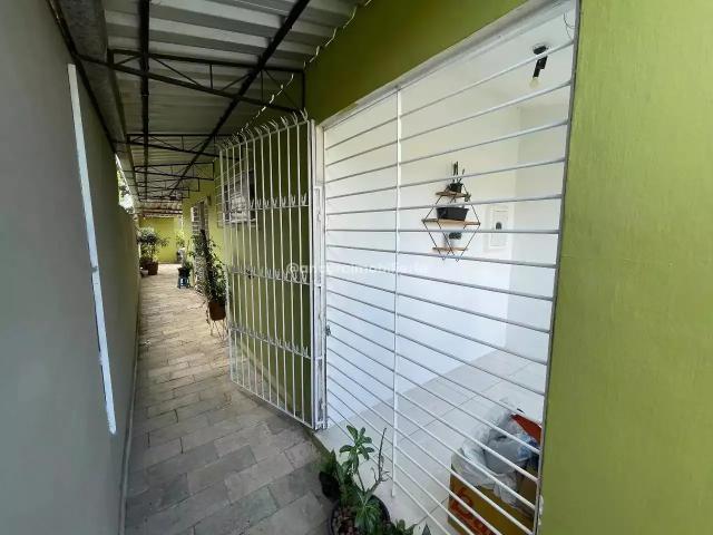 Casa / Sobrado para Locação em Recife/PE Cordeiro 3 Quartos