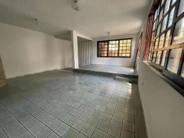 Casa / Sobrado para Locação em Recife/PE Cordeiro 5 Quartos
