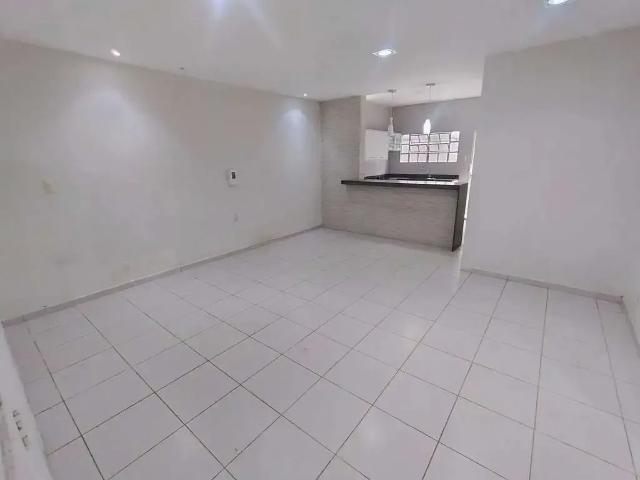 Casa / Sobrado para Locação em Recife/PE Caxangá 2 Quartos