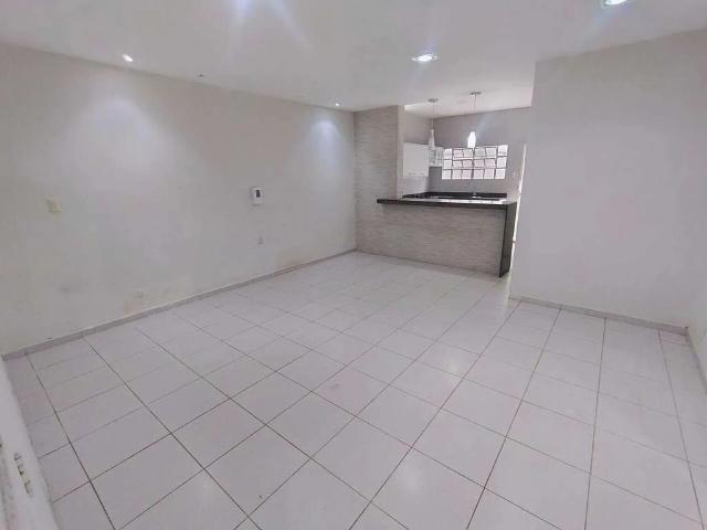 Casa / Sobrado para Locação em Recife/PE Caxangá 2 Quartos