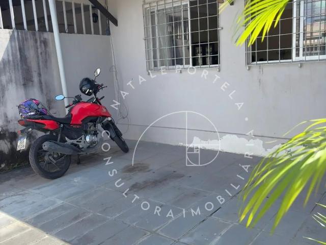 Casa / Sobrado para Locação em Recife/PE Campo Grande 4 Quartos