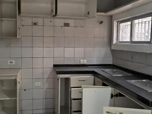 Casa / Sobrado para Locação em Recife/PE Campo Grande 4 Quartos