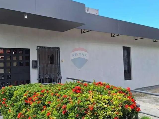 Casa / Sobrado para Locação em Recife/PE Casa Forte 7 Quartos