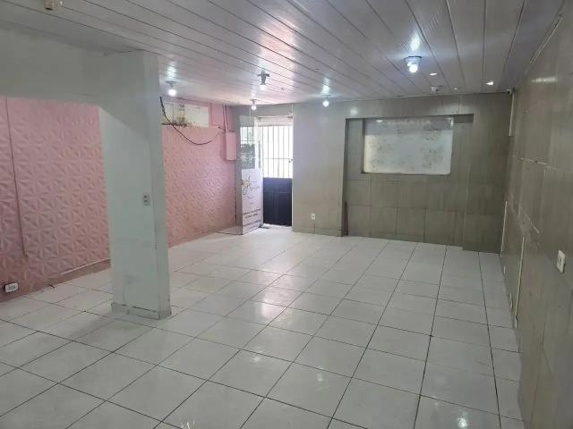 Casa / Sobrado para Locação em Recife/PE Graças 3 Quartos