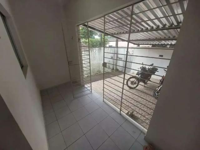Casa / Sobrado para Locação em Recife/PE Iputinga 3 Quartos