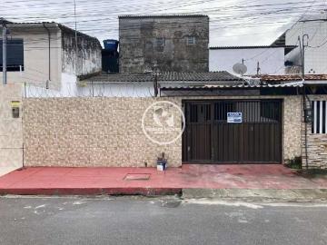 Casa / Sobrado para Locação em Recife/PE San Martin 2 Quartos