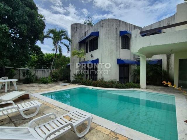 Casa / Sobrado para Locação em Recife/PE Pina 5 Quartos