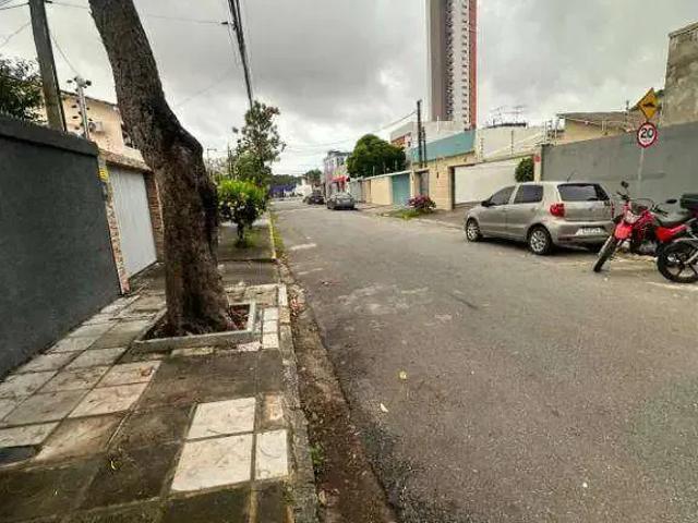 Casa / Sobrado para Locação em Recife/PE Tamarineira 6 Quartos