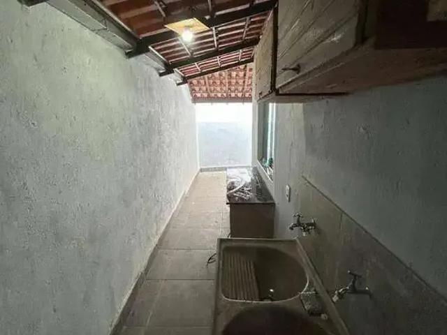 Casa / Sobrado para Locação em Ribeirão das Neves/MG San Marino 2 Quartos