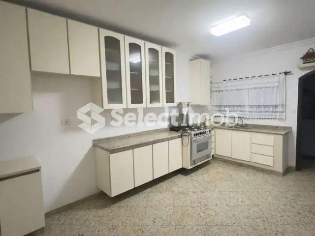 Casa / Sobrado para Locação em Ribeirão Pires/SP Centro 2 Quartos