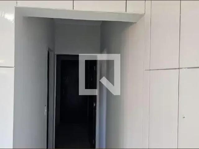 Casa / Sobrado para Locação em Ribeirão Pires/SP Santa Luzia 2 Quartos