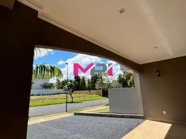 Casa / Sobrado para Locação em Ribeirão Preto/SP Vila do Golf 4 Quartos