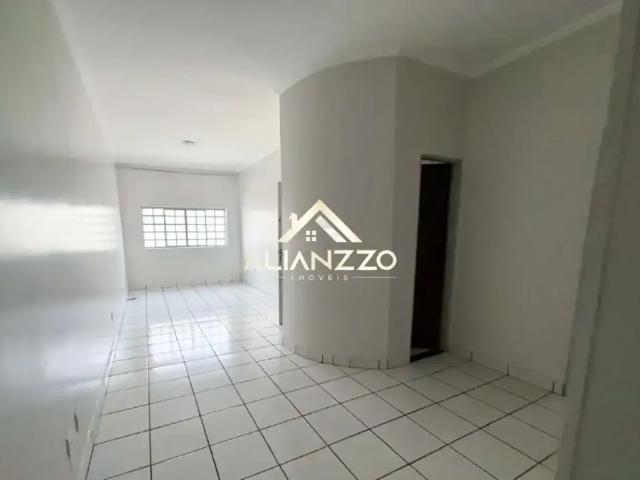 Casa / Sobrado para Locação em Ribeirão Preto/SP Vila Tibério 3 Quartos