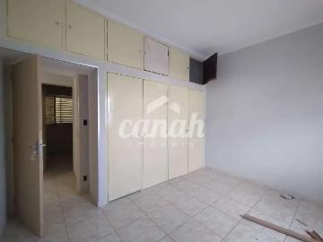 Casa / Sobrado para Locação em Ribeirão Preto/SP Vila Tibério 3 Quartos