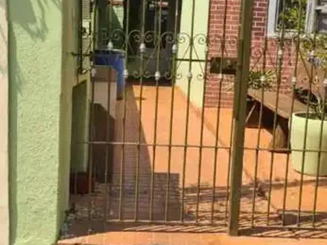 Casa / Sobrado para Locação em Ribeirão Preto/SP Vila Tibério 2 Quartos