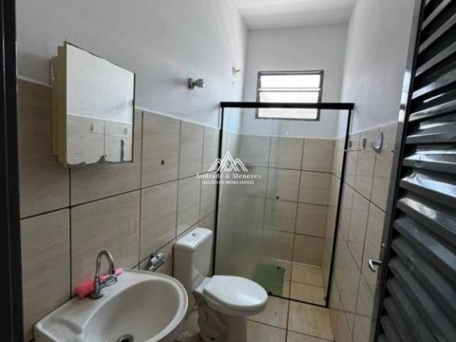 Casa / Sobrado para Locação em Ribeirão Preto/SP Vila Virgínia 2 Quartos