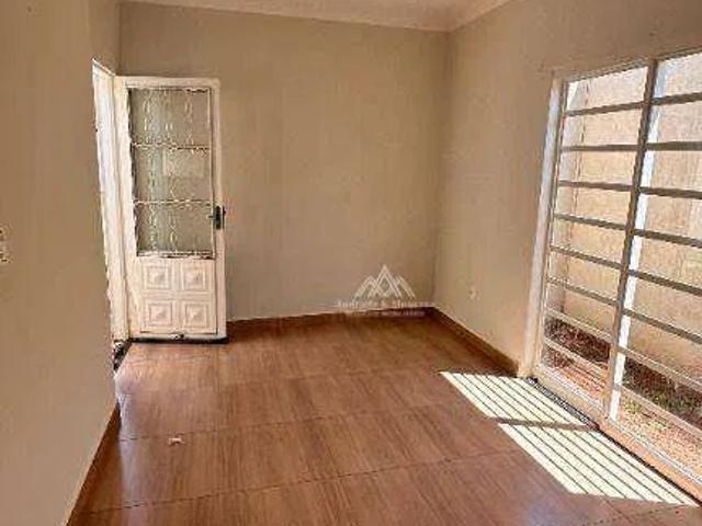 Casa / Sobrado para Locação em Ribeirão Preto/SP Adão do Carmo Leonel 2 Quartos