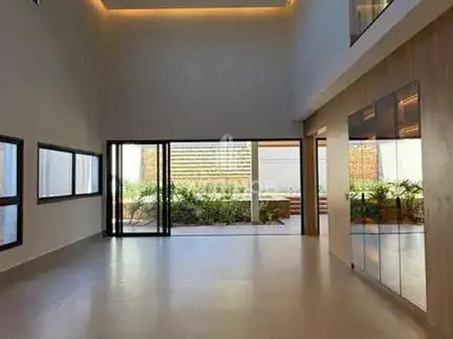Casa / Sobrado para Locação em Ribeirão Preto/SP Alphaville 3 Quartos