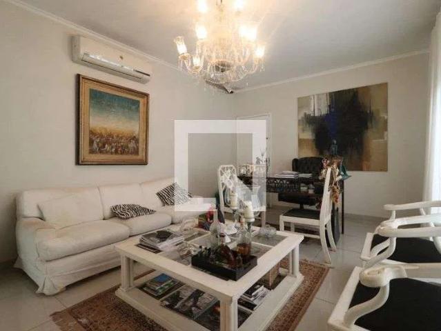 Casa / Sobrado para Locação em Ribeirão Preto/SP Alto da Boa Vista 4 Quartos
