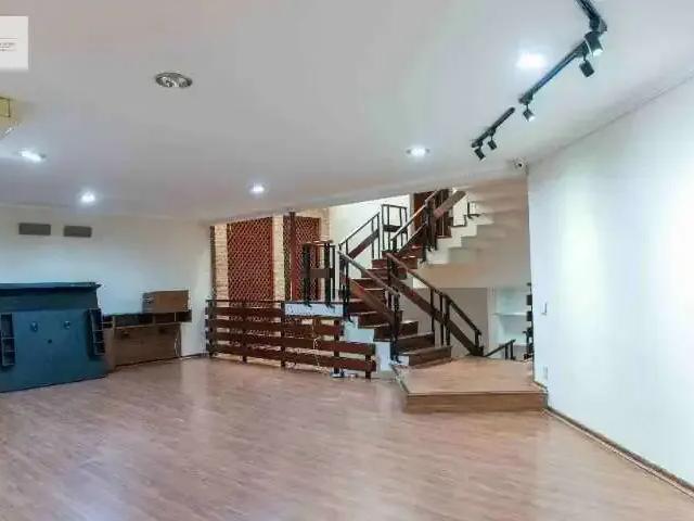 Casa / Sobrado para Locação em Ribeirão Preto/SP Alto da Boa Vista 4 Quartos