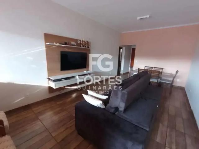 Casa / Sobrado para Locação em Ribeirão Preto/SP Alto da Boa Vista 4 Quartos