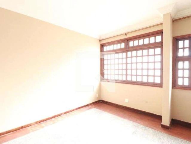 Casa / Sobrado para Locação em Ribeirão Preto/SP Alto da Boa Vista 5 Quartos