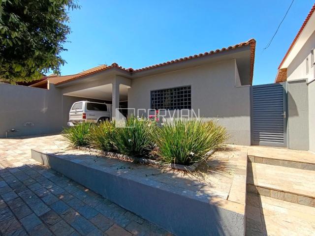 Casa / Sobrado para Locação em Ribeirão Preto/SP Bonfim Paulista 3 Quartos