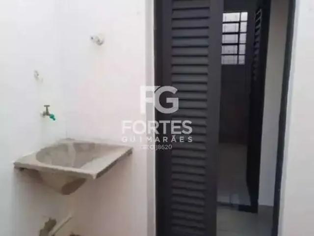Casa / Sobrado para Locação em Ribeirão Preto/SP Centro 3 Quartos