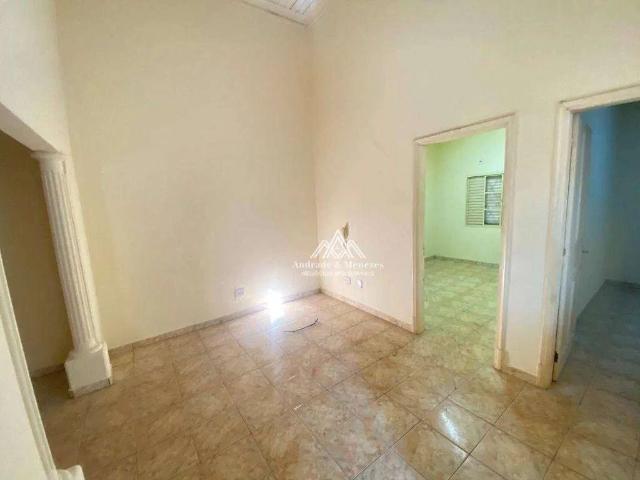 Casa / Sobrado para Locação em Ribeirão Preto/SP Centro 3 Quartos